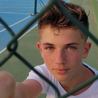 Ozzy Model - Net Worth, Age, Height, Birthday, Bio, Wiki!