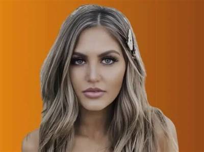 Paige Goehner Net Worth, Age, Height, Bio, Birthday, Wiki!