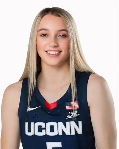 Paige Halstead - Net Worth, Age, Height, Birthday, Bio, Wiki!