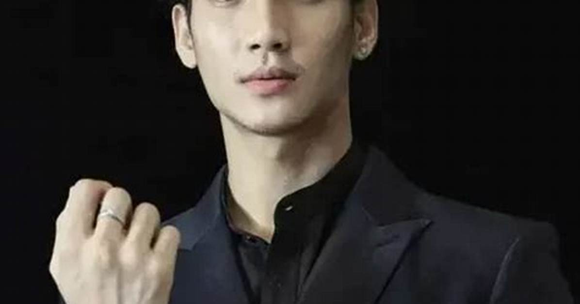 Paing Takhon - Net Worth, Age, Height, Birthday, Bio, Wiki!