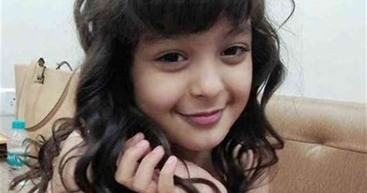 Pakhi Tyrewala - Net Worth, Age, Height, Birthday, Bio, Wiki!