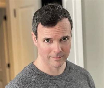 Papa Bee Net Worth, Age, Height, Bio, Birthday, Wiki!