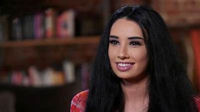 Paris Dunn - Net Worth, Age, Height, Birthday, Bio, Wiki!