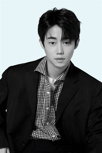 Park Ji-Bin Net Worth 2024, Age, Height, Bio, Birthday, Wiki!