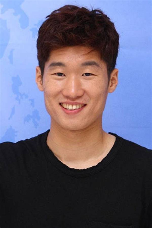 Park Ji-Sung - Net Worth, Age, Height, Birthday, Bio, Wiki!