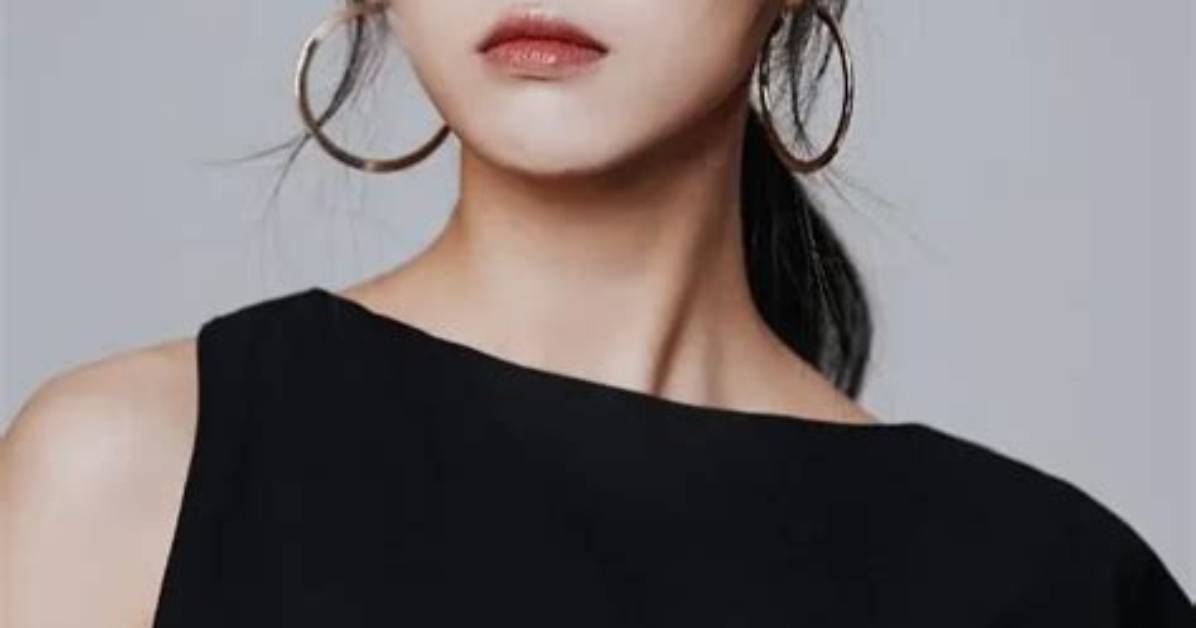 Park Yoon-Ha - Net Worth, Age, Height, Birthday, Bio, Wiki!