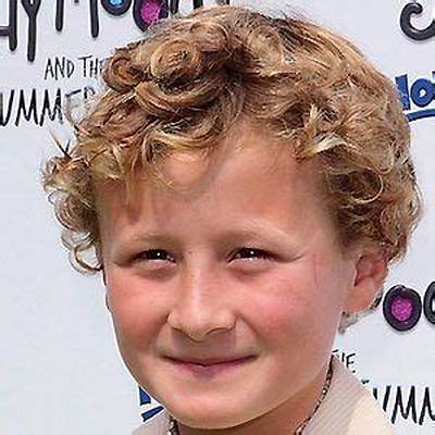 Parris Mosteller - Net Worth, Age, Height, Birthday, Bio, Wiki!