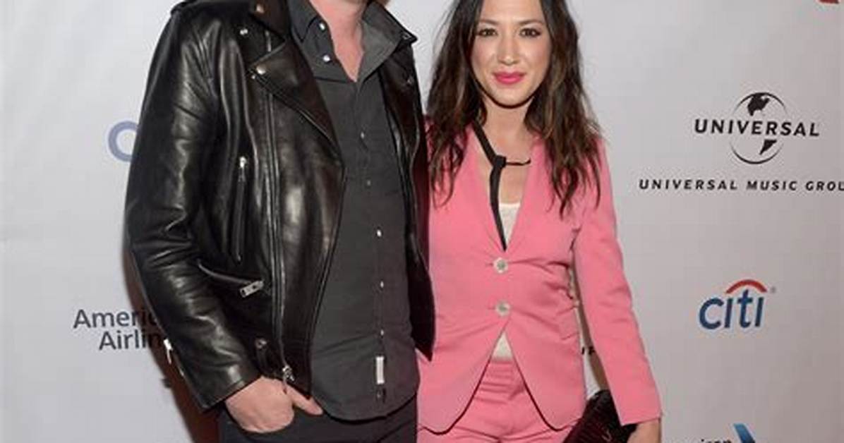 Patrick Carney Net Worth, Age, Height, Bio, Birthday, Wiki!