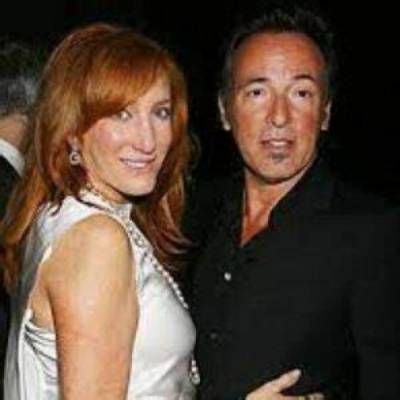 Patti Scialfa Net Worth, Age, Height, Bio, Birthday, Wiki!