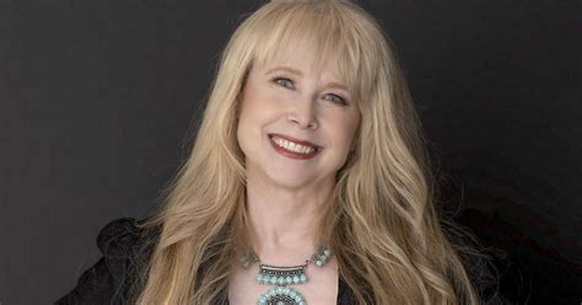 Paulette Carlson Net Worth, Age, Height, Bio, Birthday, Wiki!