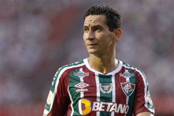 Paulo Henrique Ganso - Net Worth, Age, Height, Birthday, Bio, Wiki!