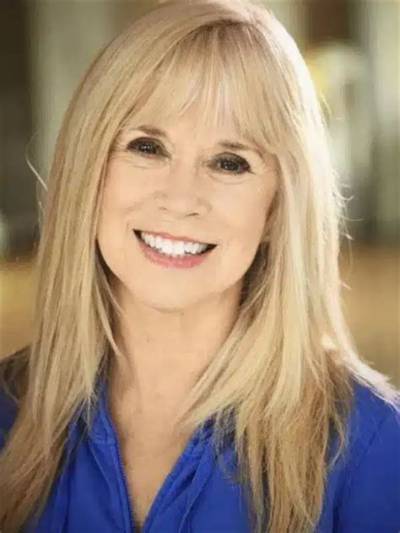 Peggy Dean - Net Worth, Age, Height, Birthday, Bio, Wiki!