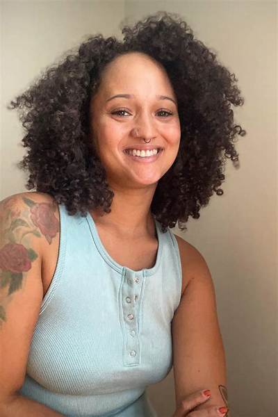 Penny Bae Bridges - Net Worth, Age, Height, Birthday, Bio, Wiki!
