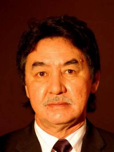 Peter Ittinuar - Net Worth, Age, Height, Birthday, Bio, Wiki!