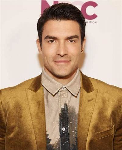 Peter Porte Net Worth, Age, Height, Bio, Birthday, Wiki!