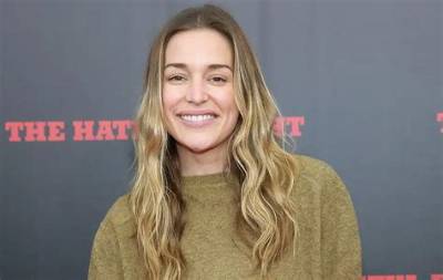 Piper Perabo Net Worth, Age, Height, Bio, Birthday, Wiki!