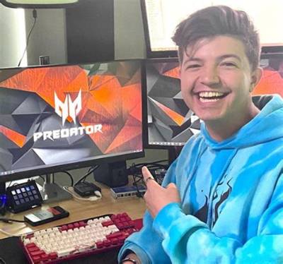 Prestonplayz Net Worth, Age, Height, Bio, Birthday, Wiki!