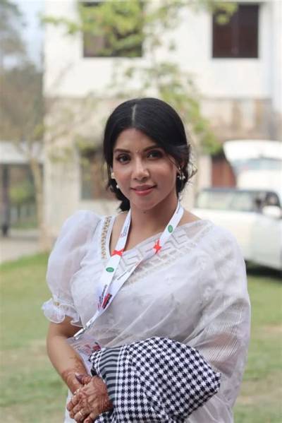 Quazi Nawshaba Ahmed - Net Worth, Age, Height, Birthday, Bio, Wiki!