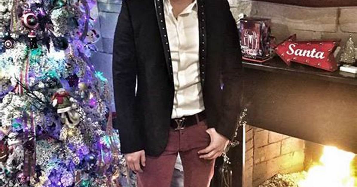 R%C3%A9Gulo Caro Net Worth Age Height Bio 400. Jpg