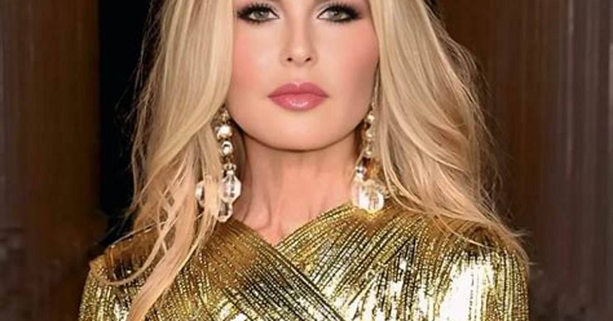 Rachel Zoe Net Worth 2024, Age, Height, Bio, Birthday, Wiki!