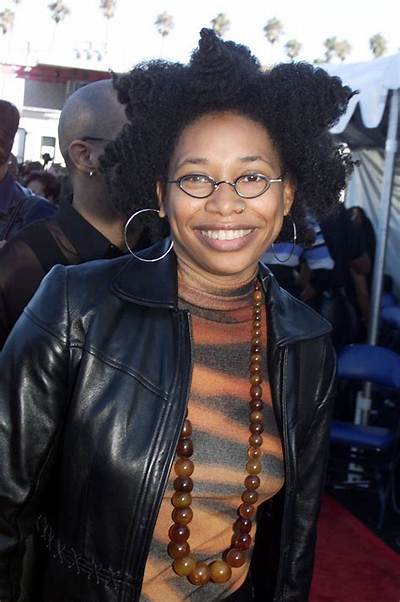 Rachelle Ferrell Net Worth, Age, Height, Bio, Birthday, Wiki!