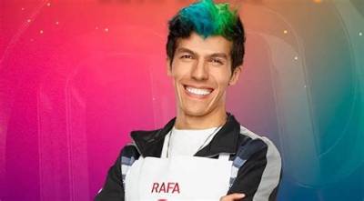 Rafa Polinesio Net Worth, Age, Height, Bio, Birthday, Wiki!