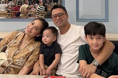 Raffi Ahmad Net Worth, Age, Height, Bio, Birthday, Wiki!