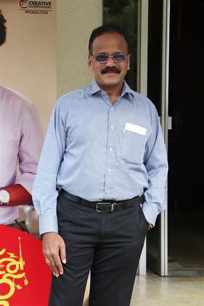 Rajiv Lakshman Net Worth, Age, Height, Bio, Birthday, Wiki!