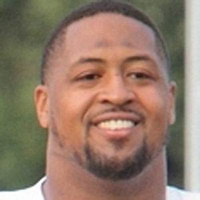 Ramon Foster Net Worth, Age, Height, Bio, Birthday, Wiki!