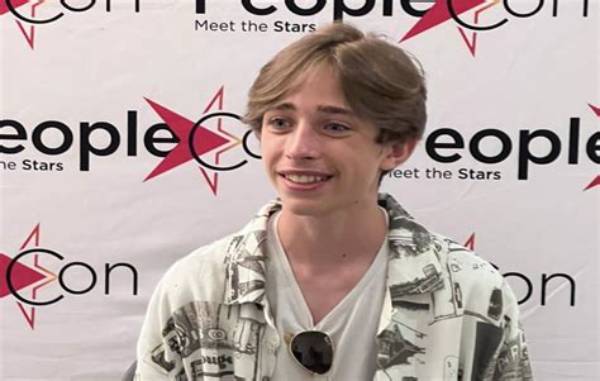 Raphael Le'ai - Net Worth, Age, Height, Birthday, Bio, Wiki!