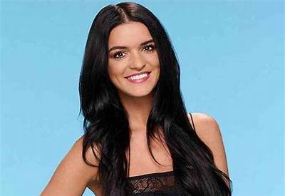 Raven Gates Net Worth, Age, Height, Bio, Birthday, Wiki!