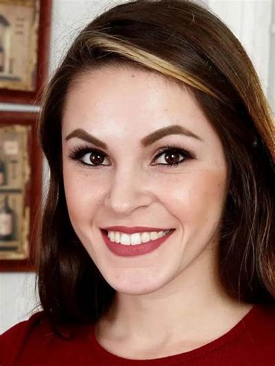 Rayna Stewart Net Worth 2024, Age, Height, Bio, Birthday, Wiki!