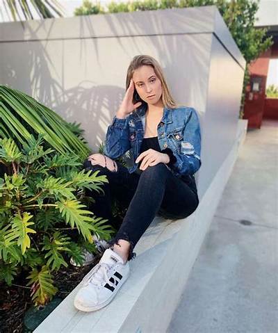 Reagan Yorke - Net Worth, Age, Height, Birthday, Bio, Wiki!