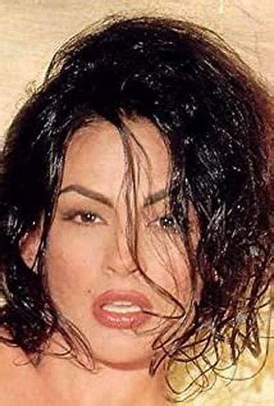 Rebecca Ferratti - Net Worth, Age, Height, Birthday, Bio, Wiki!
