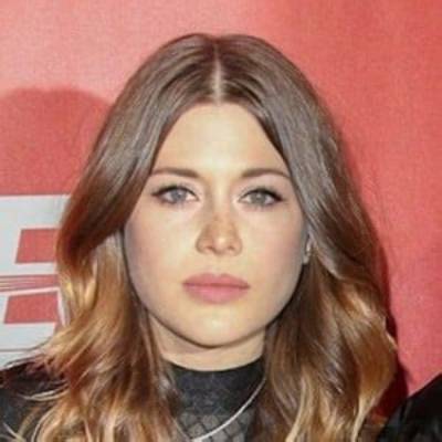 Rebecca Lovell Net Worth, Age, Height, Bio, Birthday, Wiki!