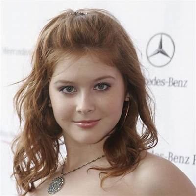 Renee Olstead Net Worth, Age, Height, Bio, Birthday, Wiki!
