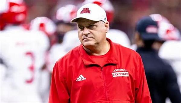 Rich Rodriguez Net Worth, Age, Height, Bio, Birthday, Wiki!