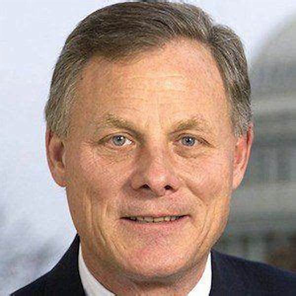 Richard Burr - Net Worth, Age, Height, Birthday, Bio, Wiki!