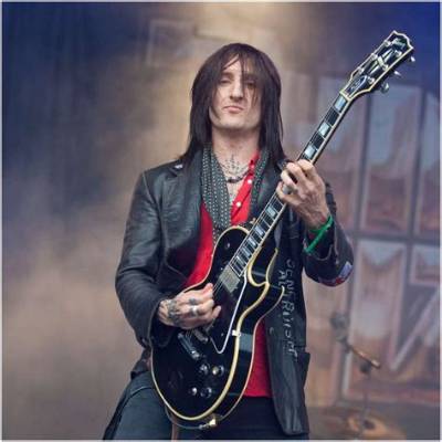 Richard Fortus Net Worth, Age, Height, Bio, Birthday, Wiki!