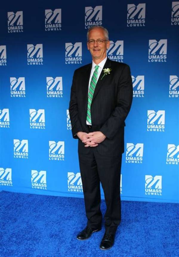 Richard Lynch Net Worth, Age, Height, Bio, Birthday, Wiki!
