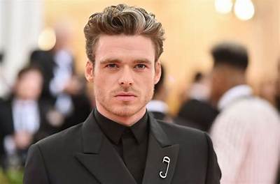 Richard Madden Net Worth, Age, Height, Bio, Birthday, Wiki!