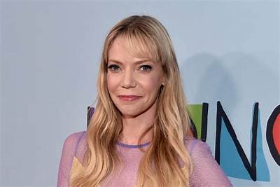 Riki Lindhome Net Worth 2024, Age, Height, Bio, Birthday, Wiki!