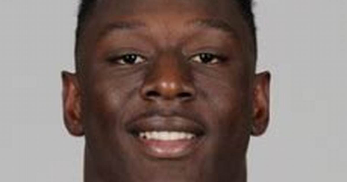 Riley Ridley - Net Worth, Age, Height, Birthday, Bio, Wiki!