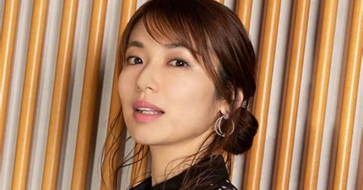 Rina Uchiyama - Net Worth, Age, Height, Birthday, Bio, Wiki!