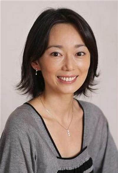 Riona Hazuki - Net Worth, Age, Height, Birthday, Bio, Wiki!