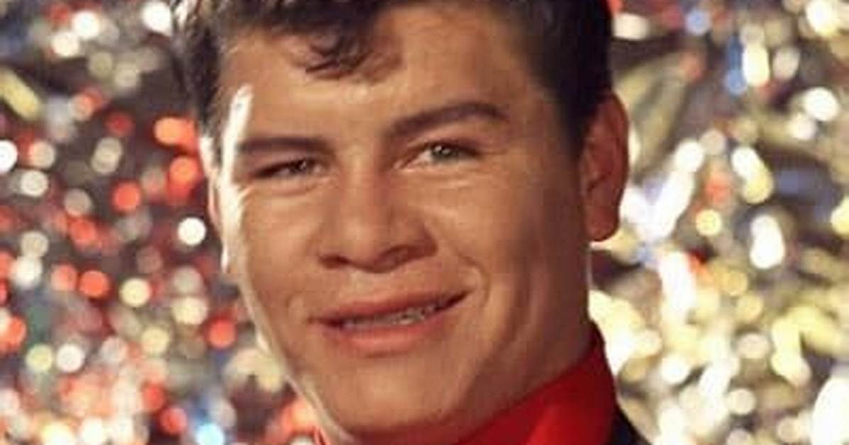 Ritchie Valens Net Worth, Age, Height, Bio, Birthday, Wiki!