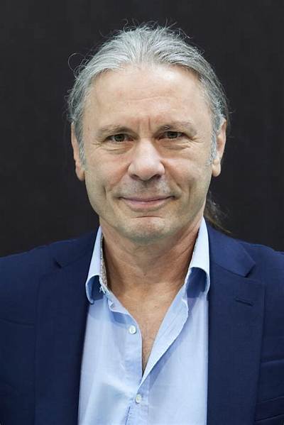 Rob Dickinson - Net Worth, Age, Height, Birthday, Bio, Wiki!