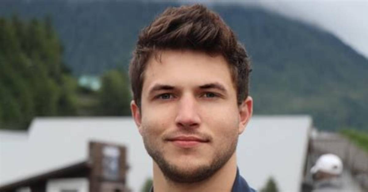 Robby Ayala - Net Worth, Age, Height, Birthday, Bio, Wiki!