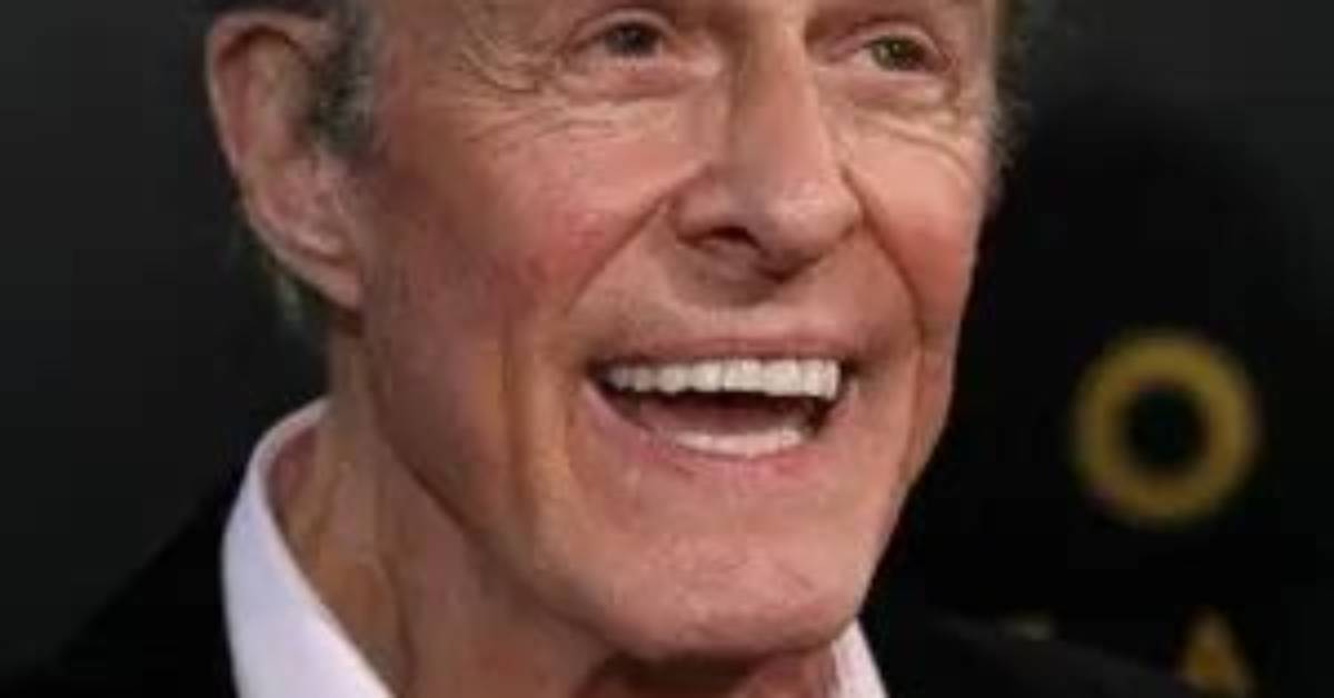 Robert Culp Net Worth, Age, Height, Bio, Birthday, Wiki!