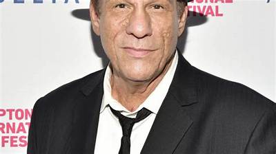 Robert Davi Net Worth, Age, Height, Bio, Birthday, Wiki!